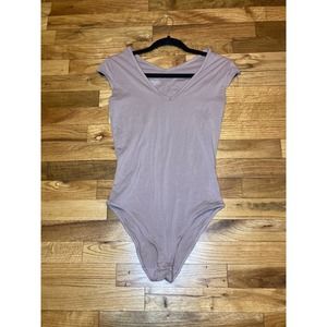 Everlane Short Sleeve V Neck Ballet Bodysuit Light Brown Supima Cotton Size S